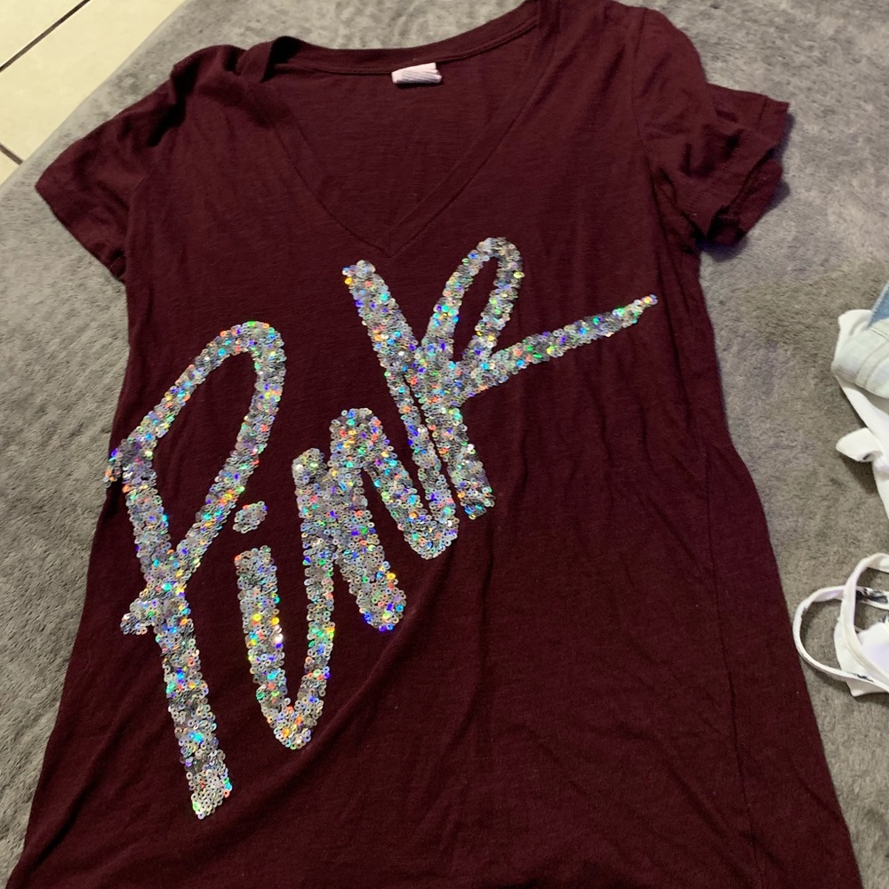 Burgundy PINK v-neck with iridescent sequins
